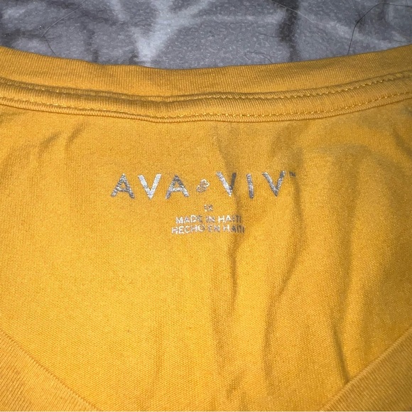Ava & Viv Mustard Yellow Tee Size 1X - Picture 4 of 4